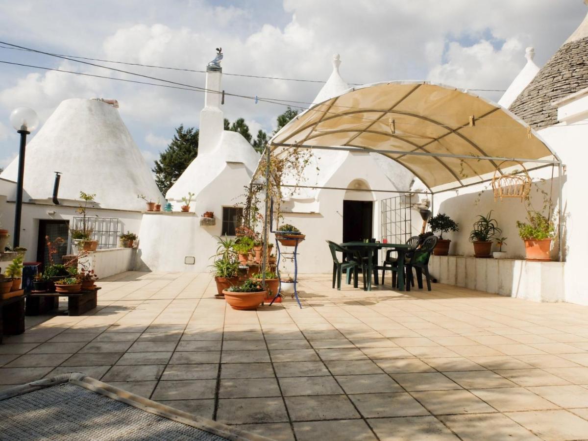 Trullo Chiari Di Bosco Villa Martina Franca Exteriör bild