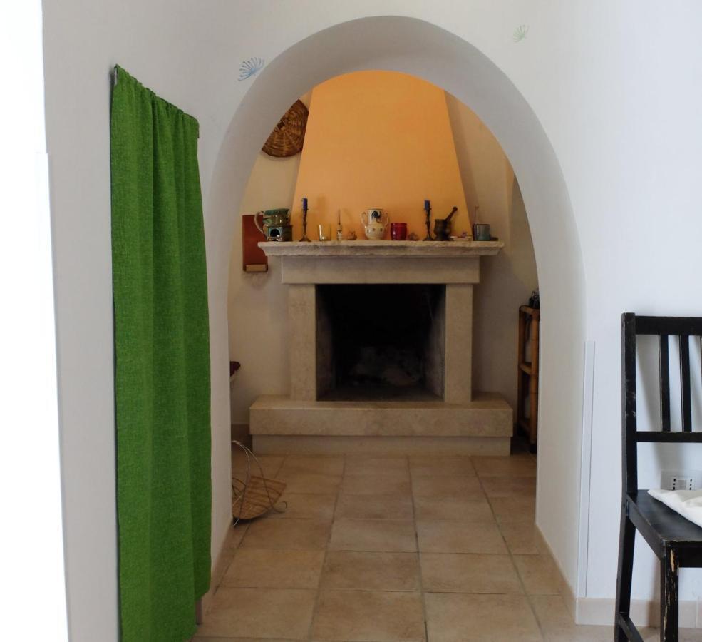 Trullo Chiari Di Bosco Villa Martina Franca Exteriör bild